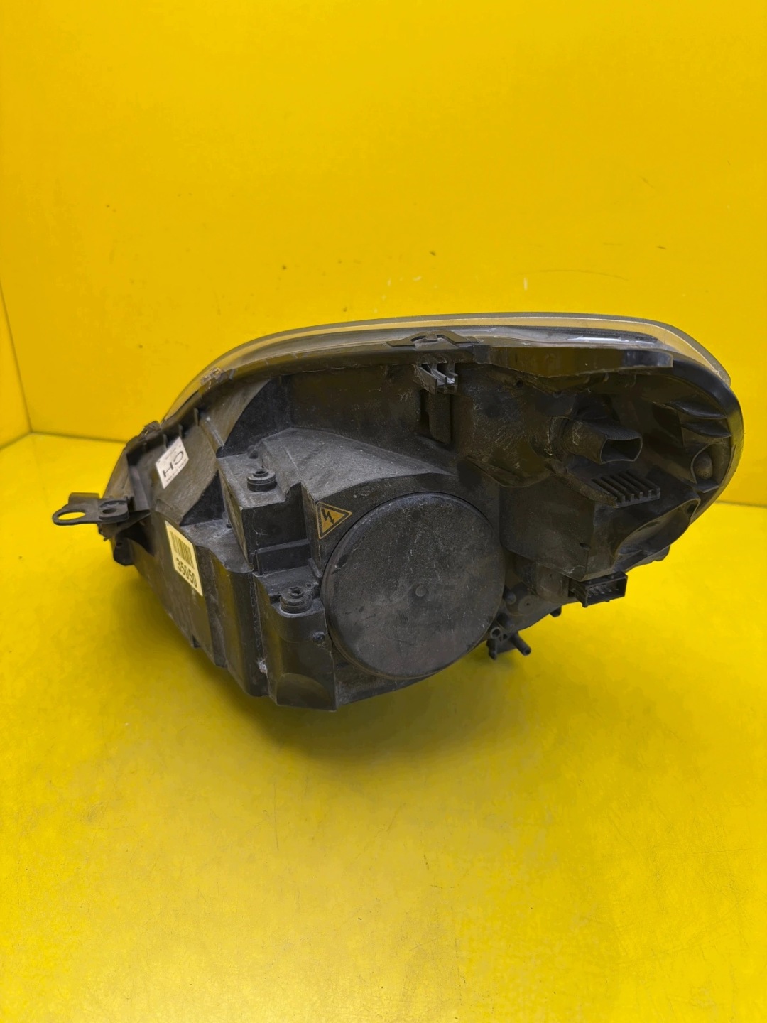 light right front Opel Zafira B 2 II Bi-Xenon