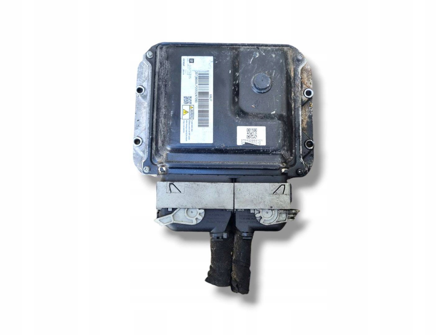 control unit of the engine Opel Astra J 2009 55575315