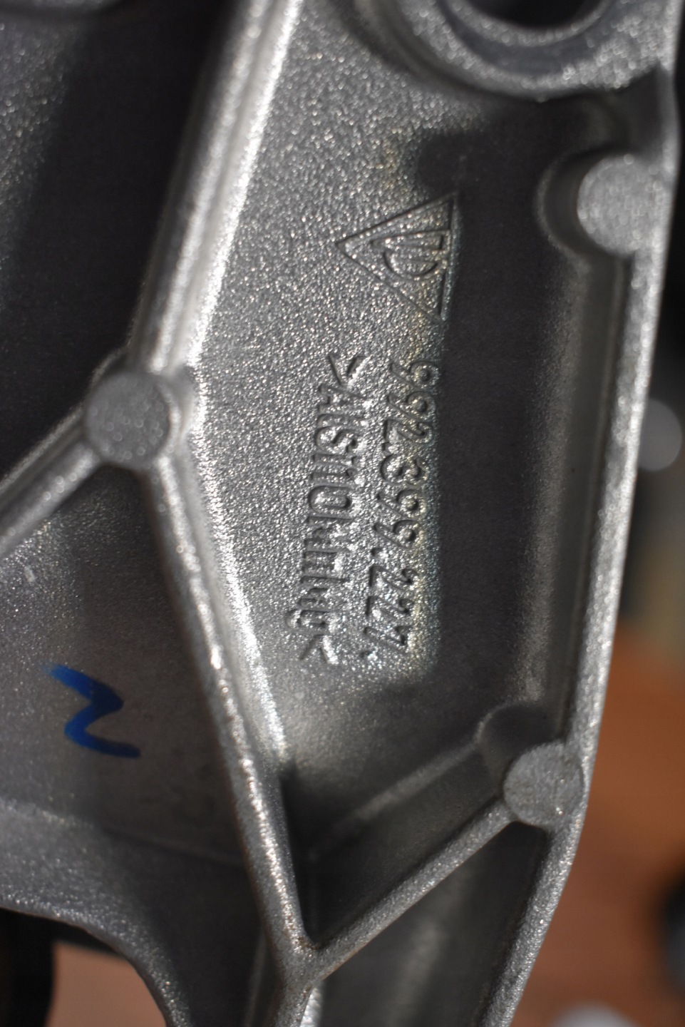 IDEALNA SUPPORTO ALBERO PORSCHE 992 1