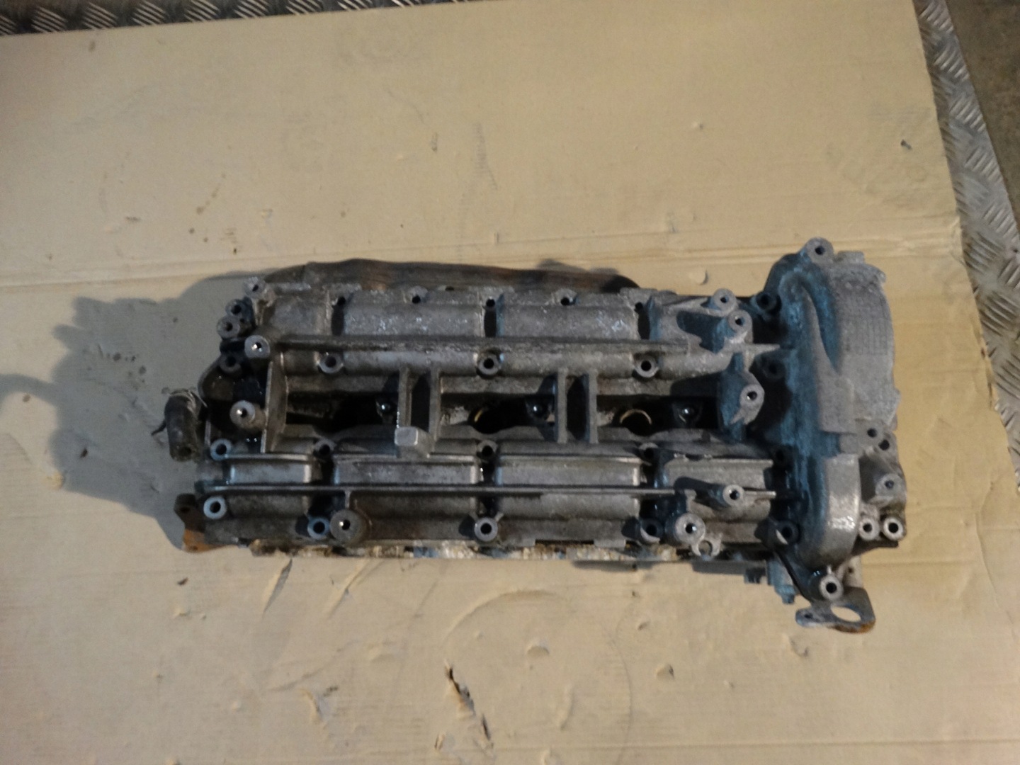 TESTATA KPL. MOTORE MERCEDES 3.5D 1