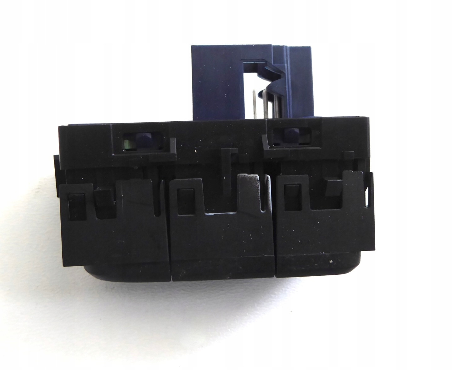 PRZYCISKI WLACZNIKI ESP TPMS OPEL CROSSLAND X