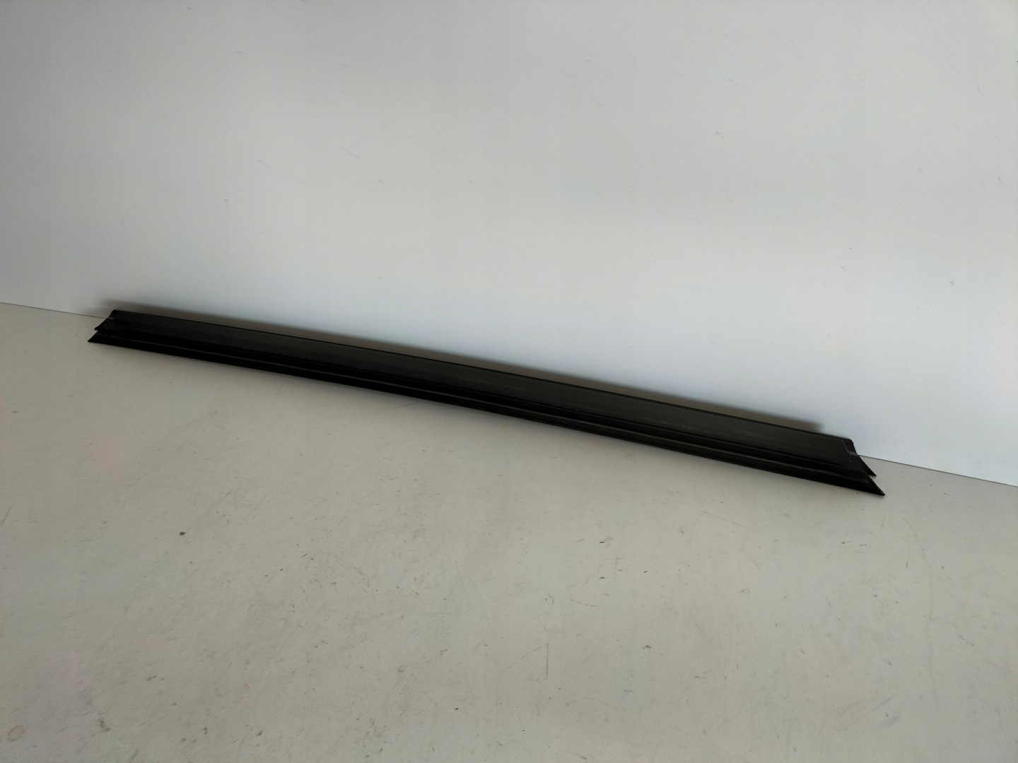 moulding dust door front left BMW 3 G20 G21 19