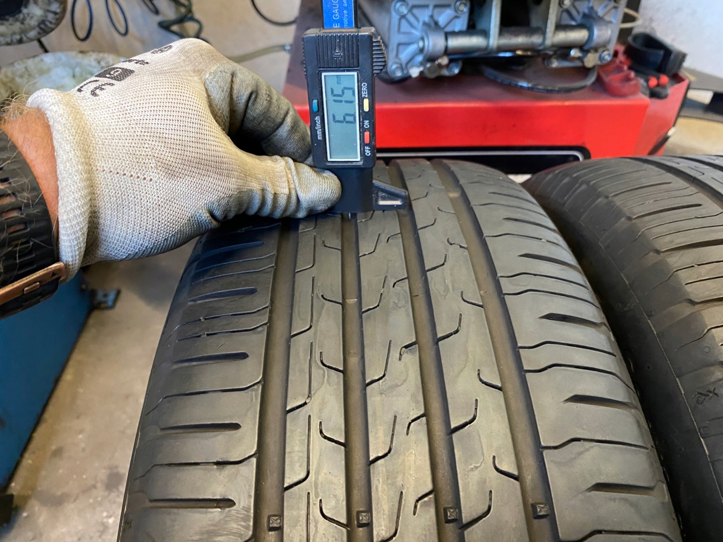 2 tyres summer 205/55R16 Continental EcoContact 6 6mm