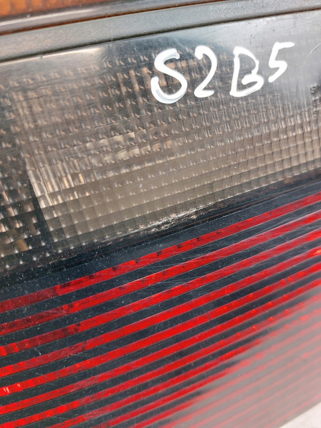 light left rear VW GOLF III HB