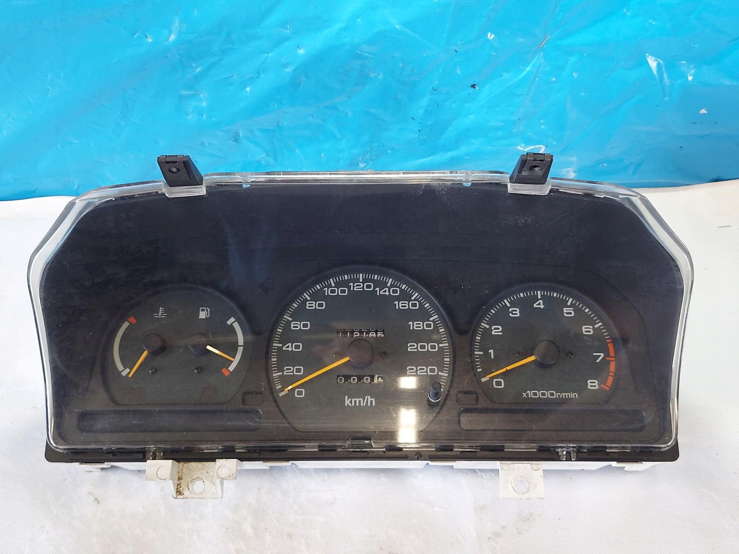 dials clock MITSUBISHI SPACE WAGON MR240563