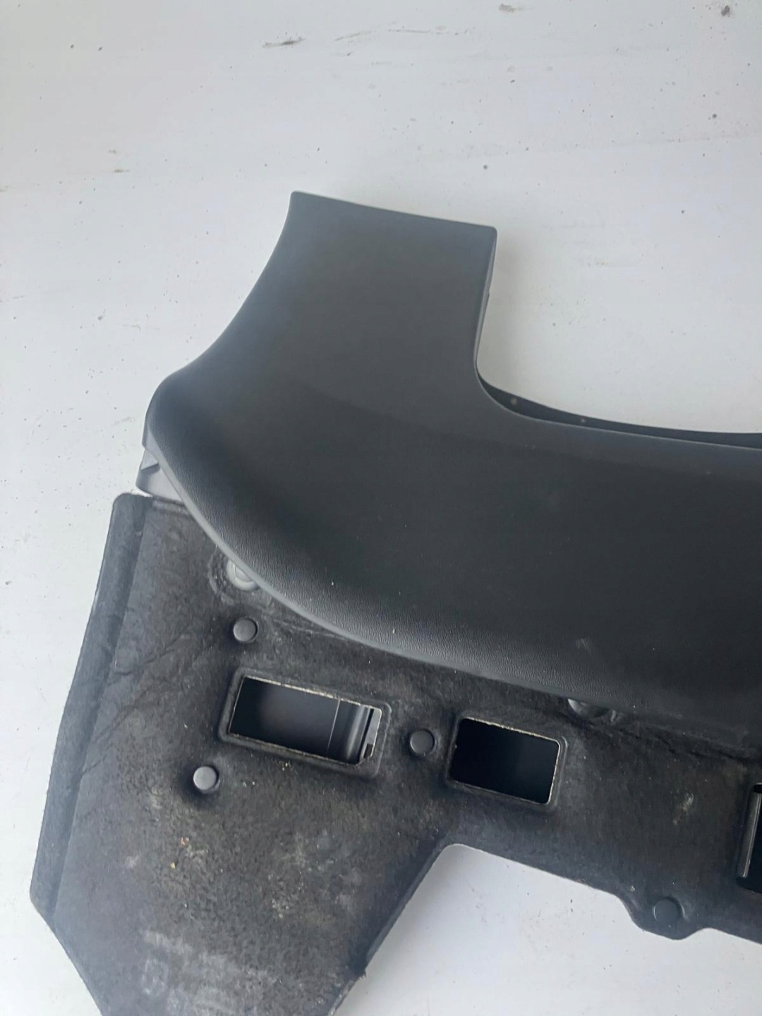 cover consoles below steering wheel, left C4 PICASSO II