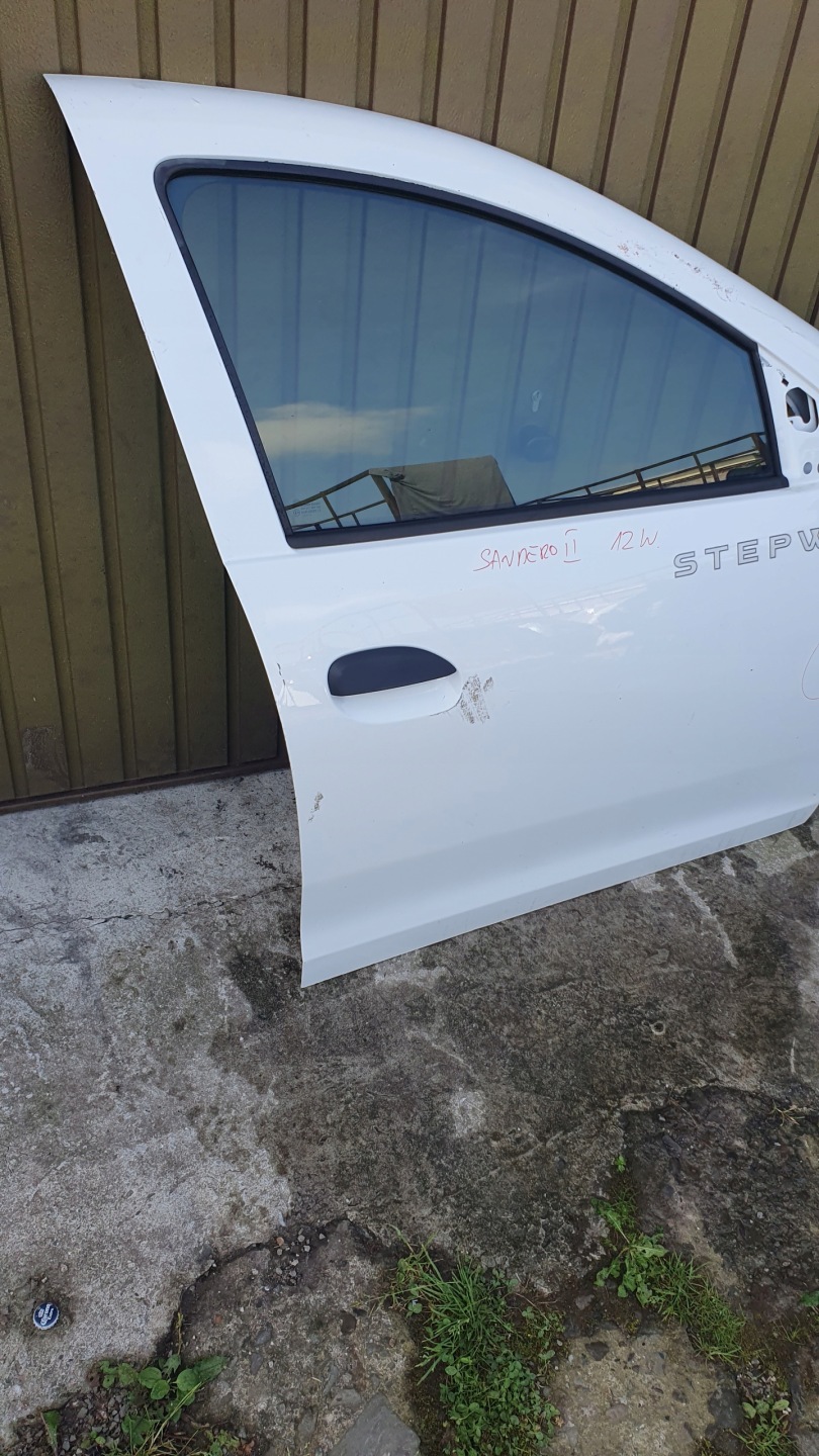 Dacia Sandero Stepway 2 II 12- door right front front $