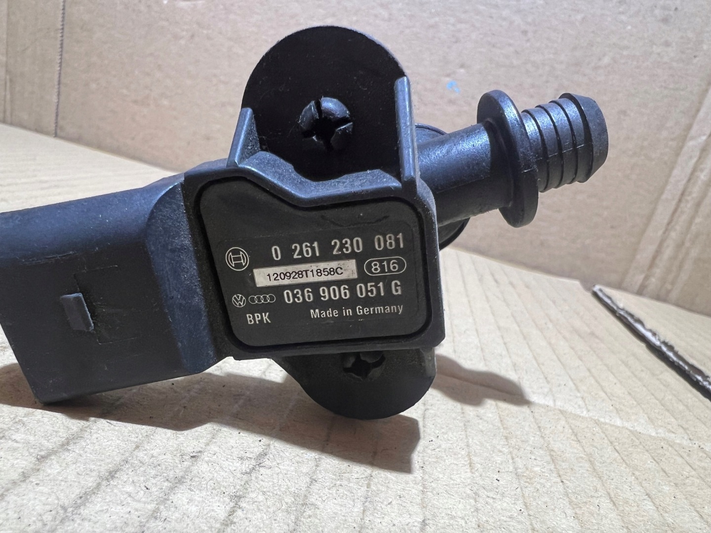 AUDI snimač tlaka MAP SENSOR 036906051G