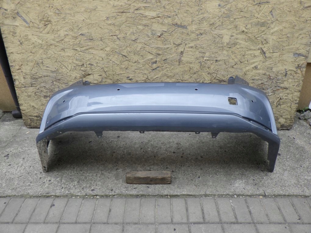 TOYOTA COROLLA E21 sedan 18- stoßstange hinten