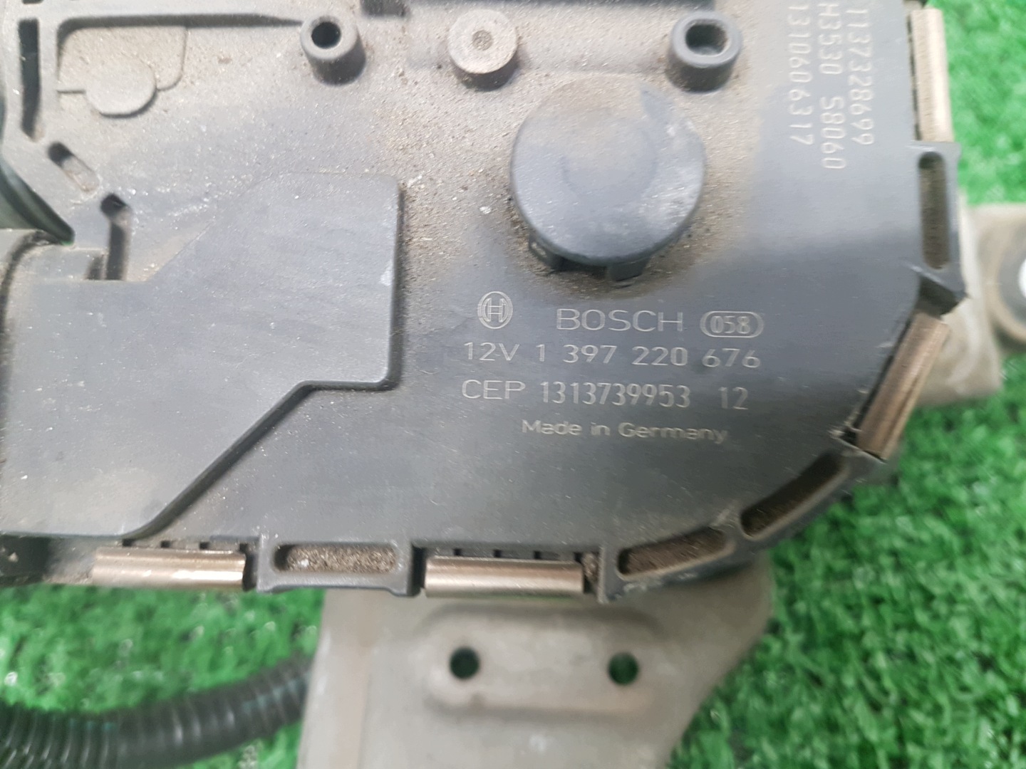 mécanisme moteur essuie glace droite FORD S-MAX