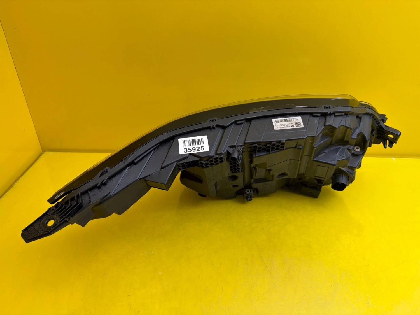 feu gauche Range Rover Velar L560 Full Led High Led J8A2-13W030-LF
