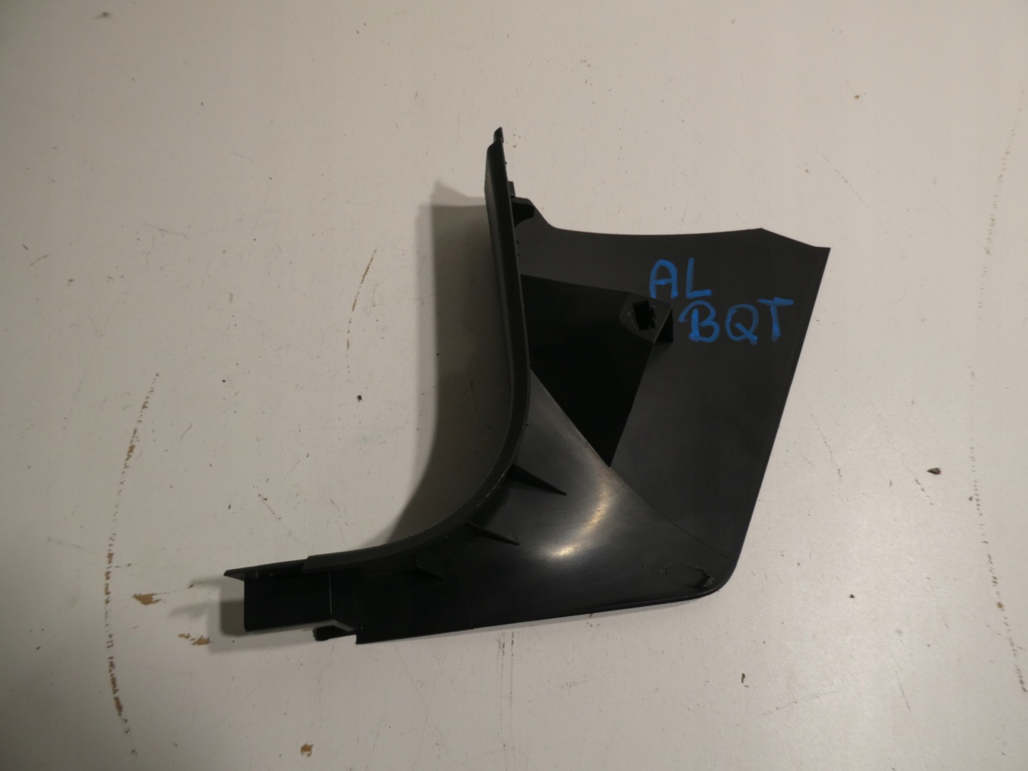 cover side SLUPKA right 1K1863484 VW GOLF V