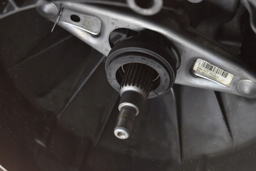 CAMBIO 2170000945 BMW E90 E91 2.0i 143 KM 04-12