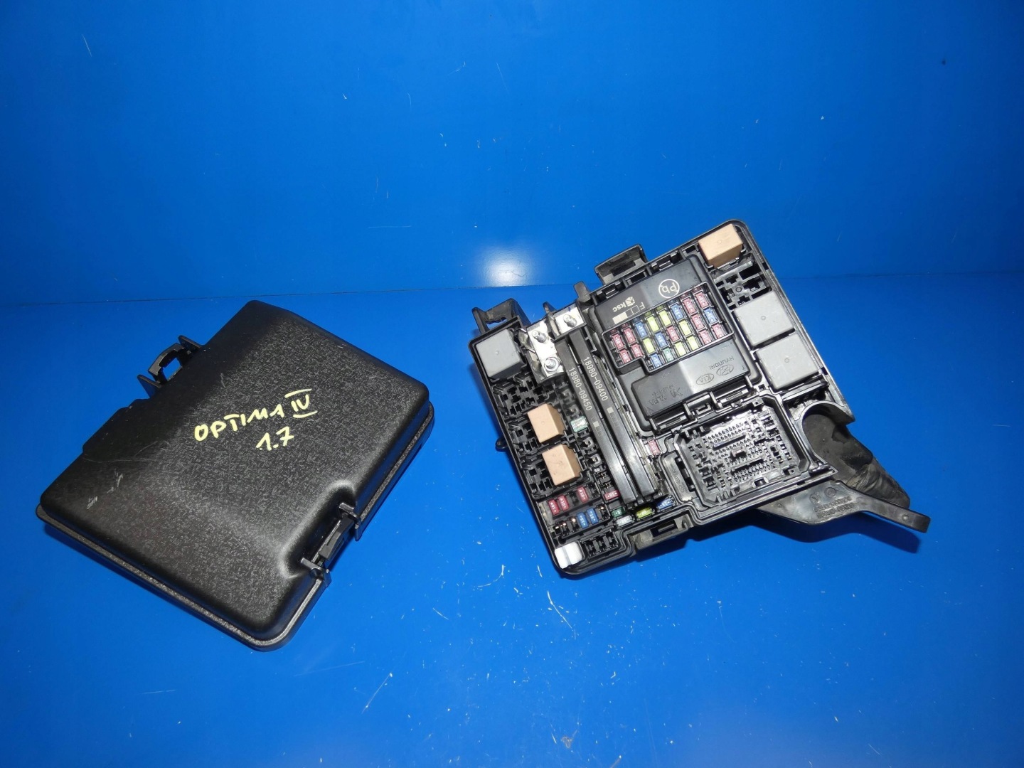 KIA OPTIMA IV JF 2015- Module fusibles PRZEKAZNIKOW