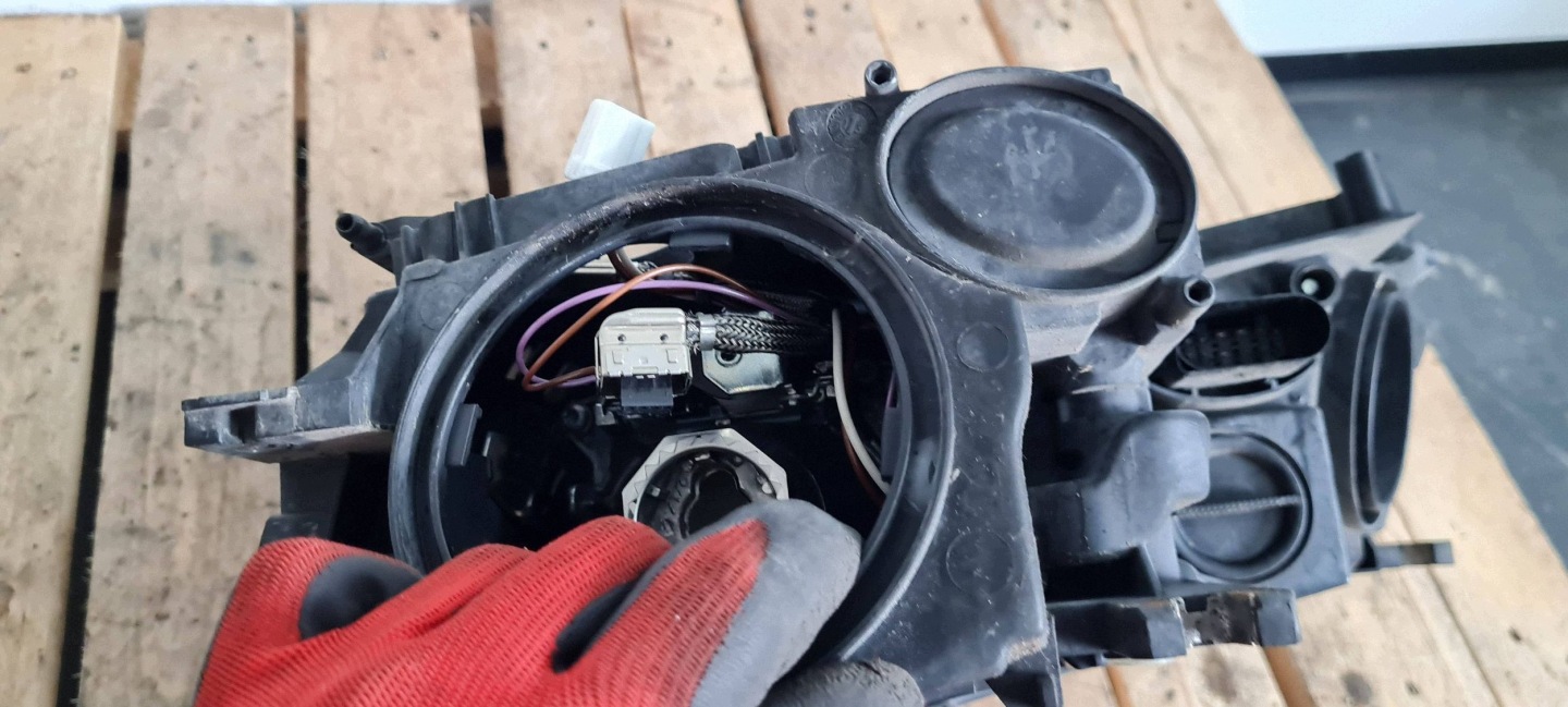 A7 4G S7 light XENON right right front ANGLIK 4G8941006D