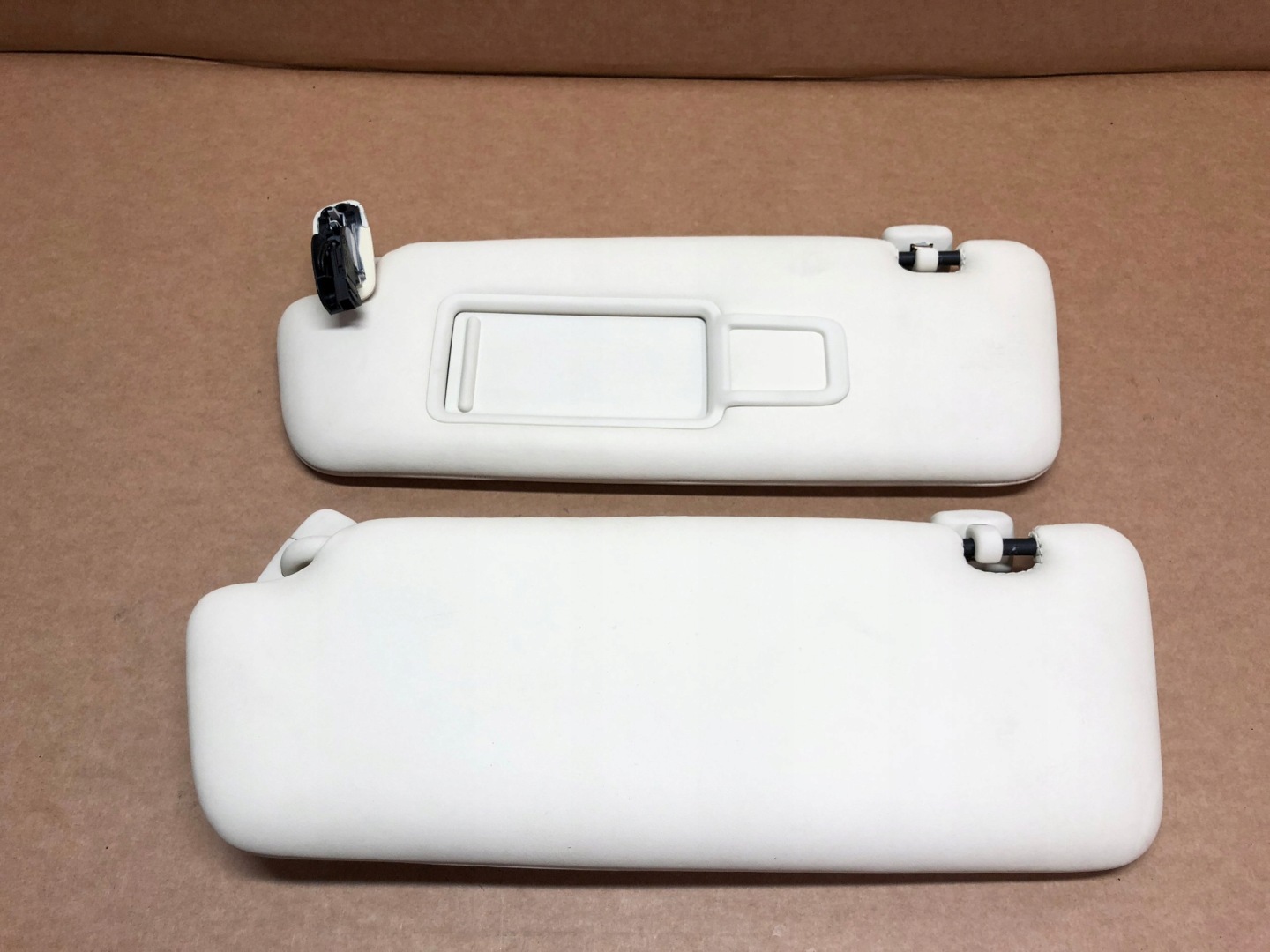 AUDI A5 8T cover visor PRZECIWSLONECZNA leather