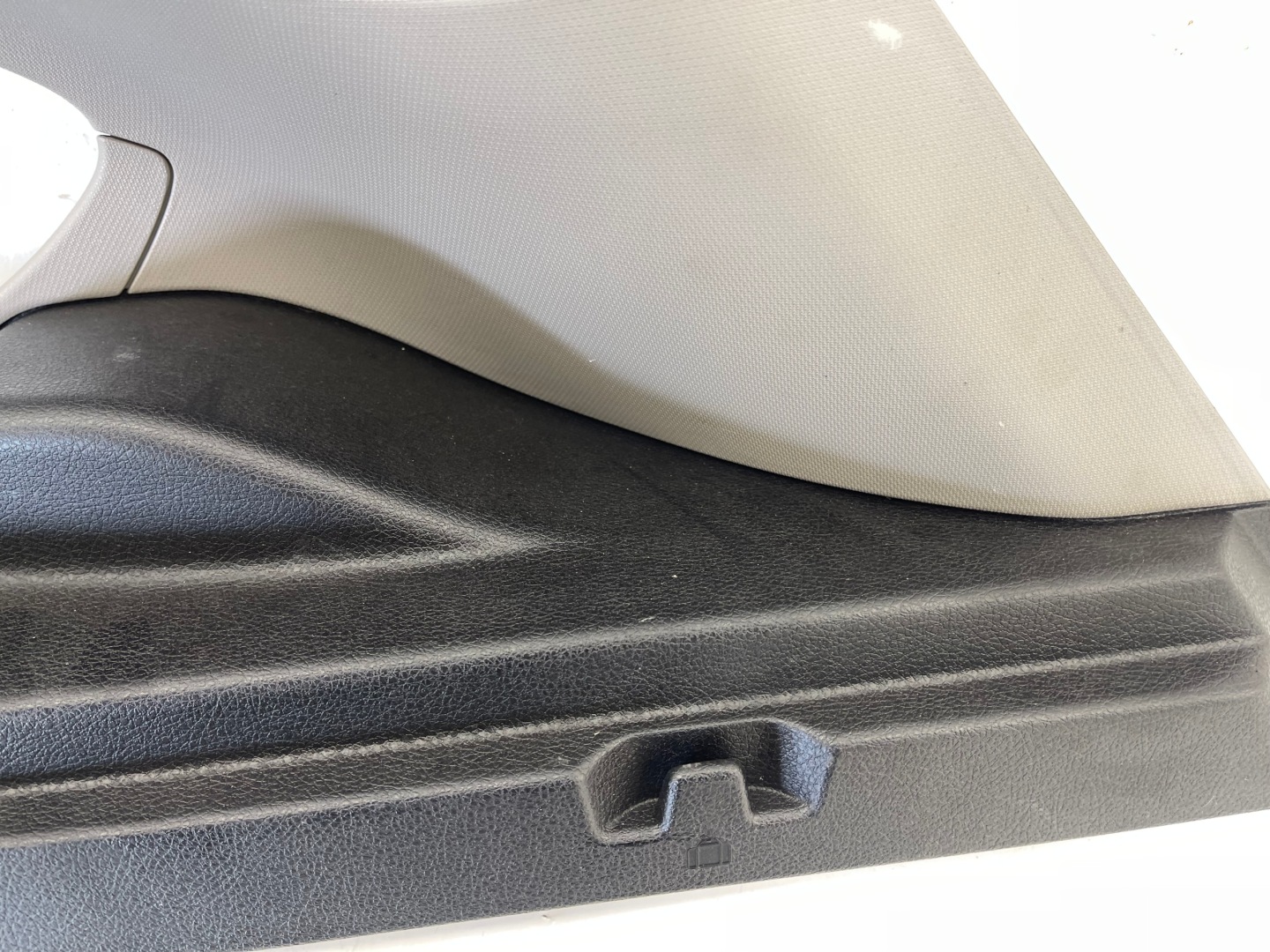 plastic cover SLUPKA left BMW F45 ACTIVE TOURER 14065410