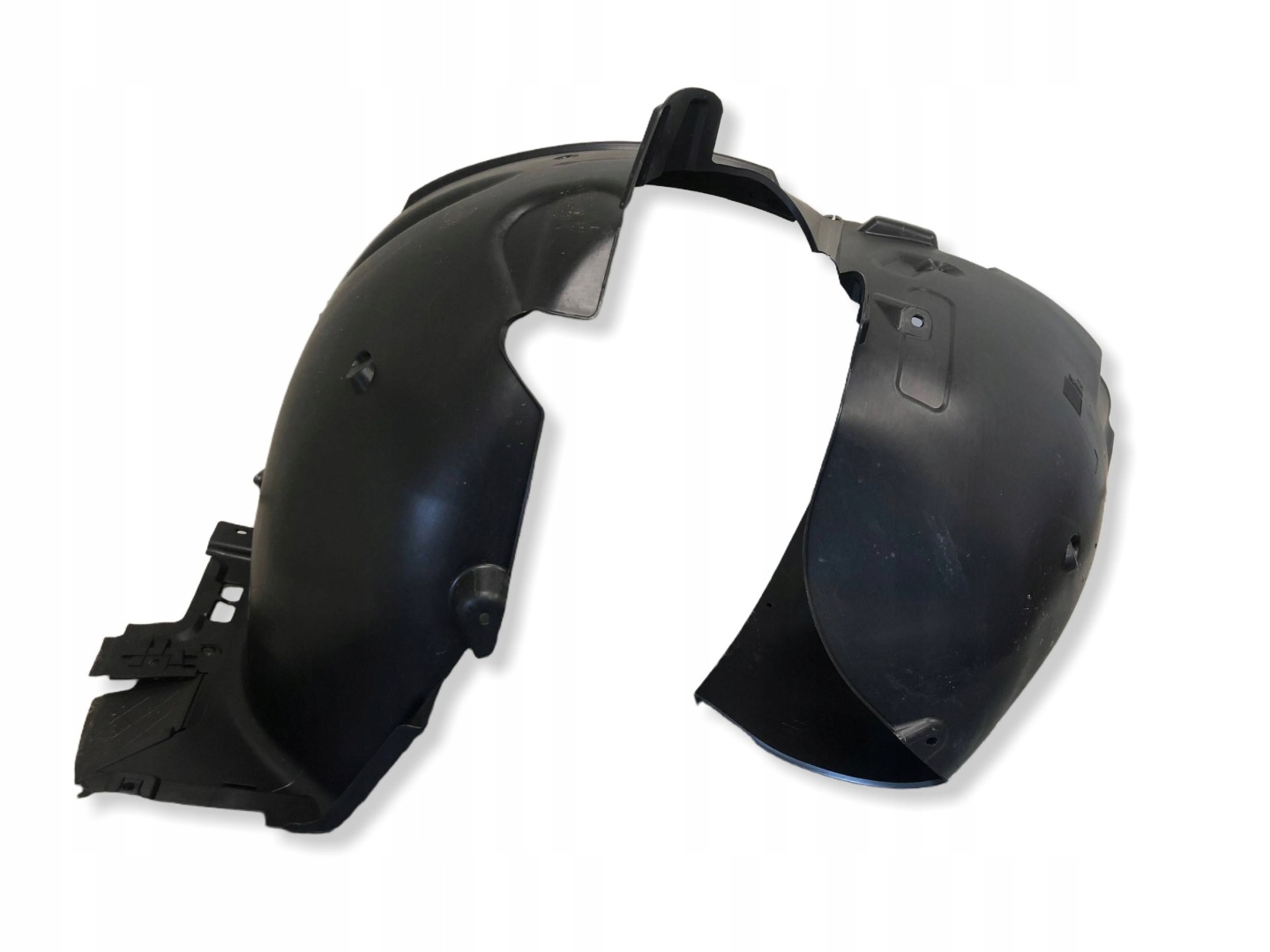 mudguard left front AUDI Q2 81M 81M821171