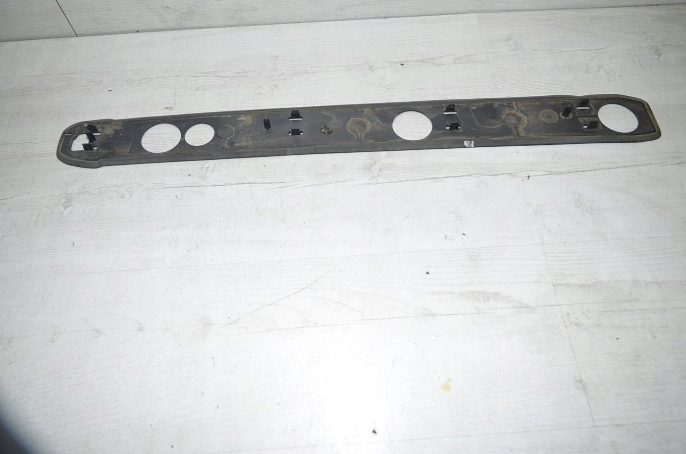 holder ski rear part Dacia Duster II 18r