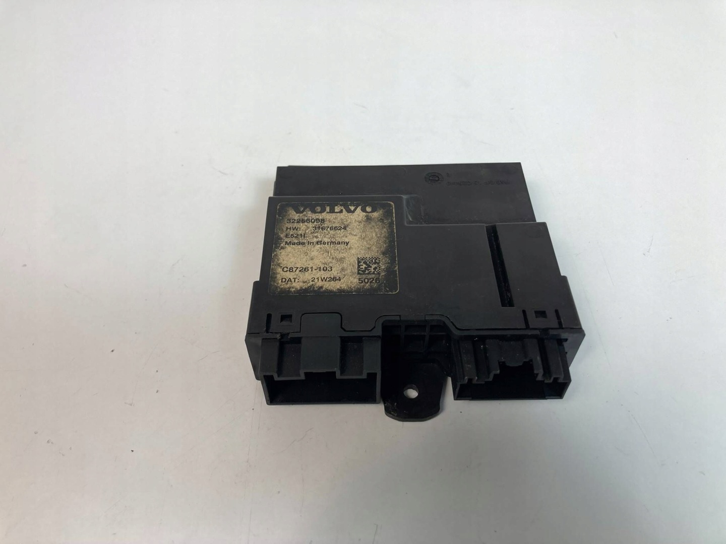 Volvo V60 II 18+ Module Arrière du capot 32256098