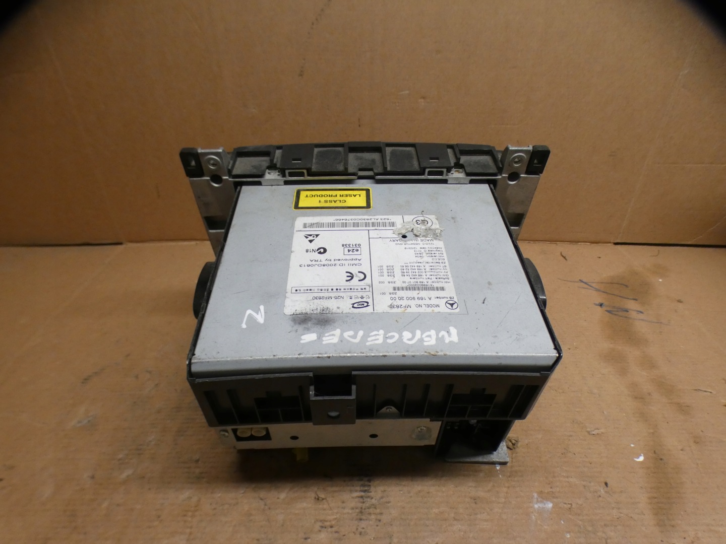 MERCEDES W169 RADIO CD A1699002000