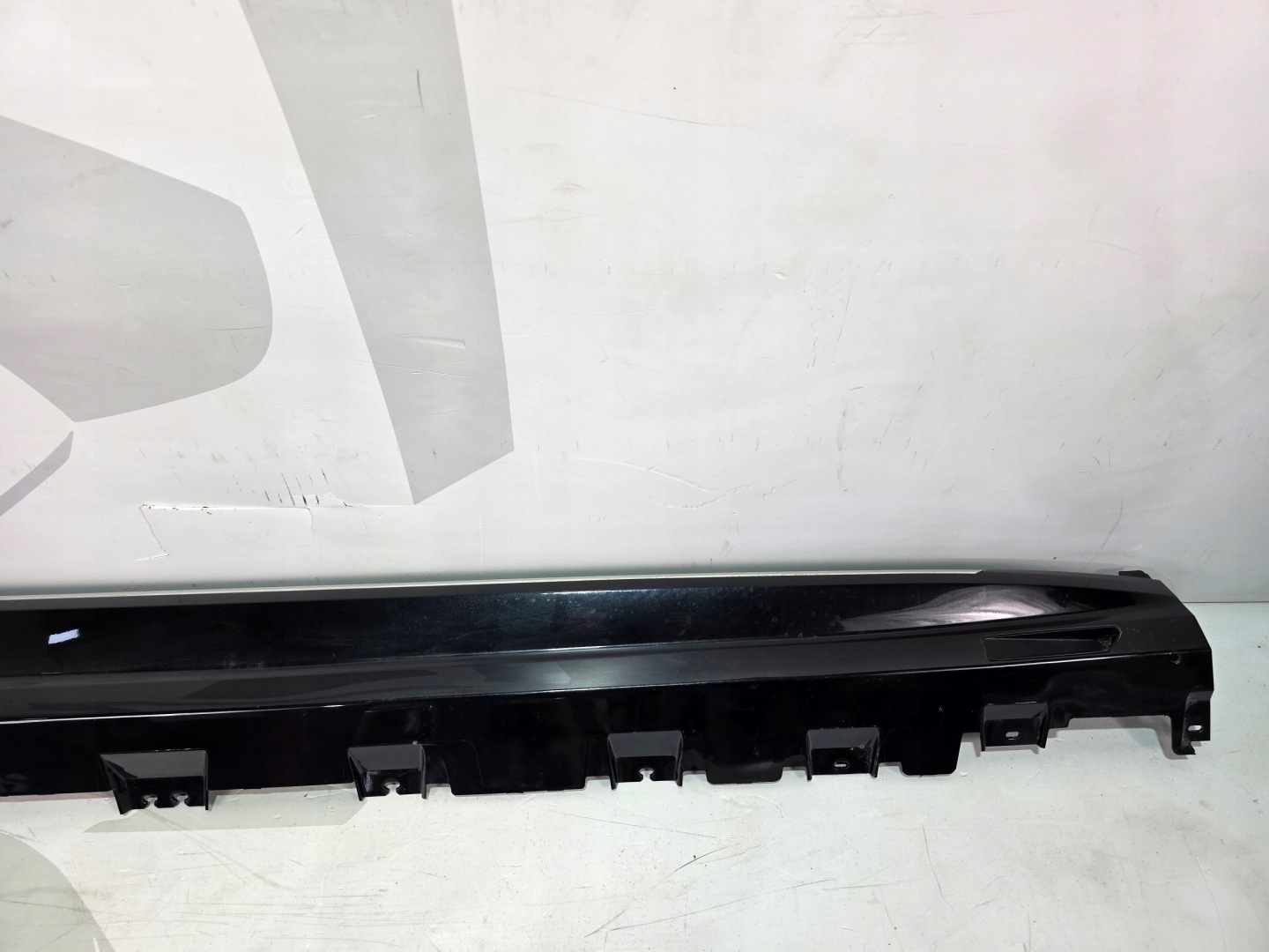 moulding threshold right BMW X7 G07 LCI m-packet 7441108 475