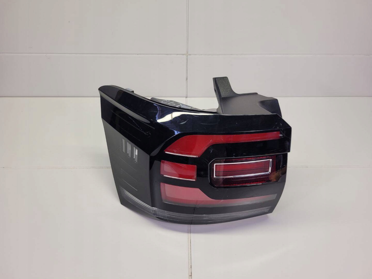 light rear left side Volkswagen T-Cross 1 2019 2GM.945.095.B
