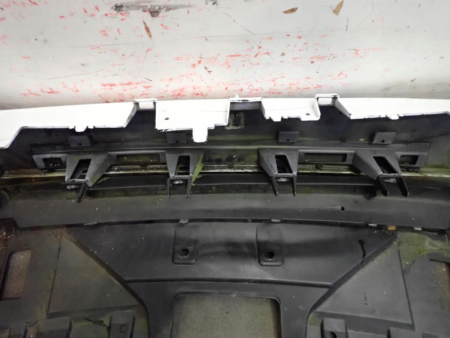bumper front front LAND ROVER VOGUE 2012