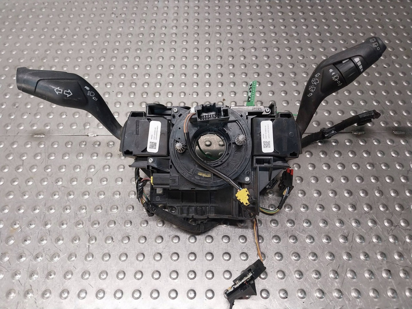 steering wheel levers and controls control ring BV6T-13N064-AH FORD FOCUS MK3 C-MAX MK2
