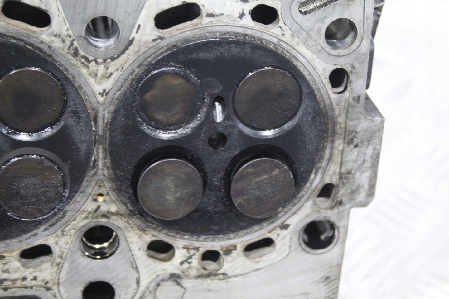 hlava ventily vačky RANGE ROVER VOGUE III 3 L322 3,0 D