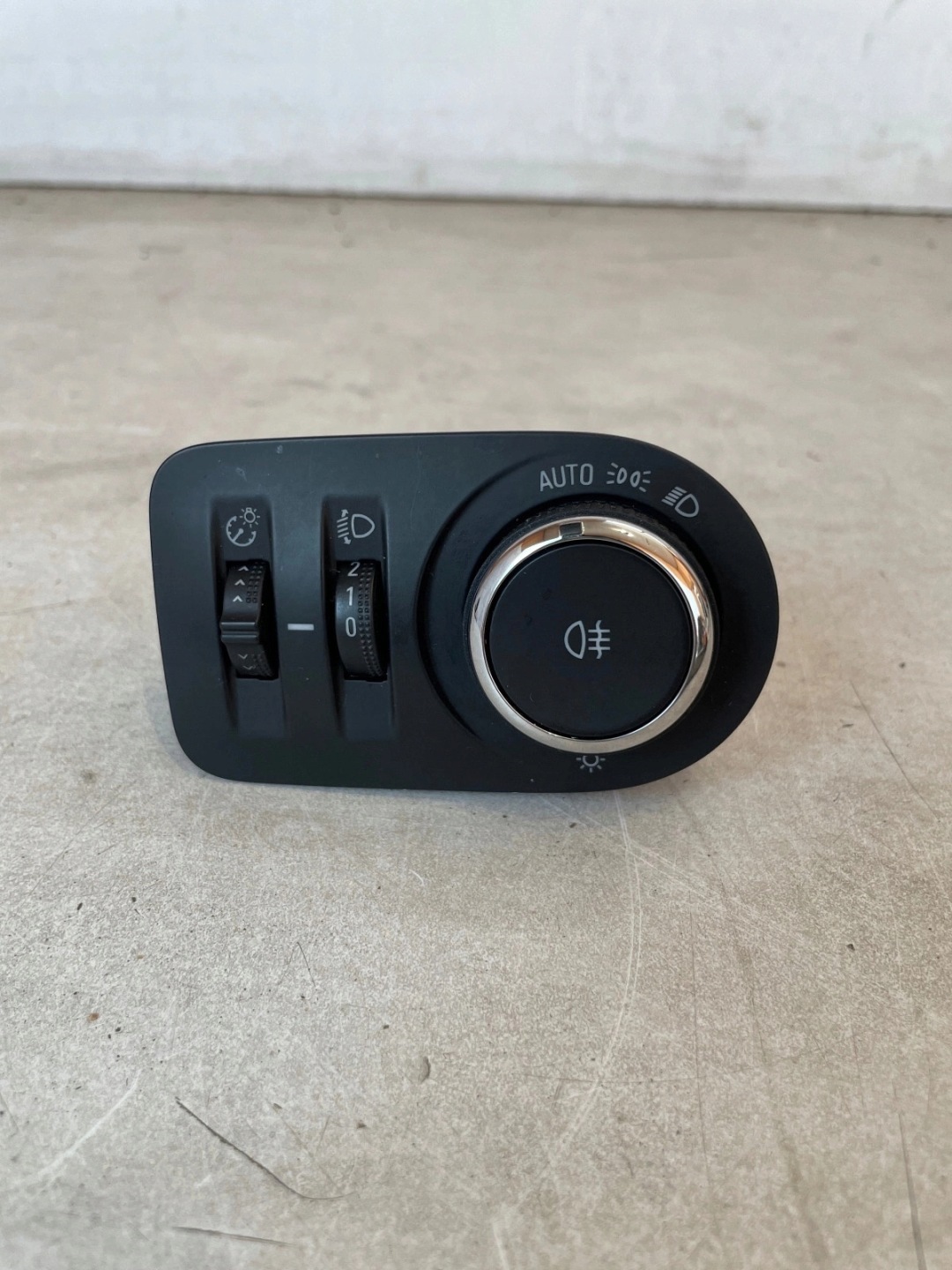 light switch Opel Crossland X