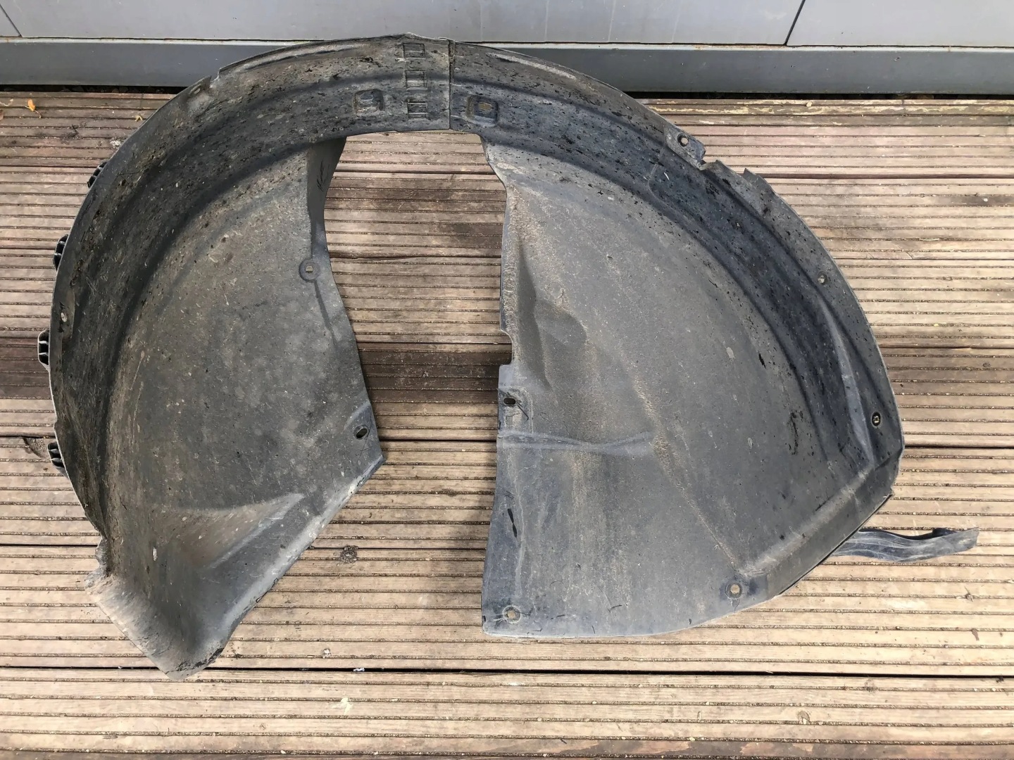 mudguard right front OPEL ASTRA J 13432427
