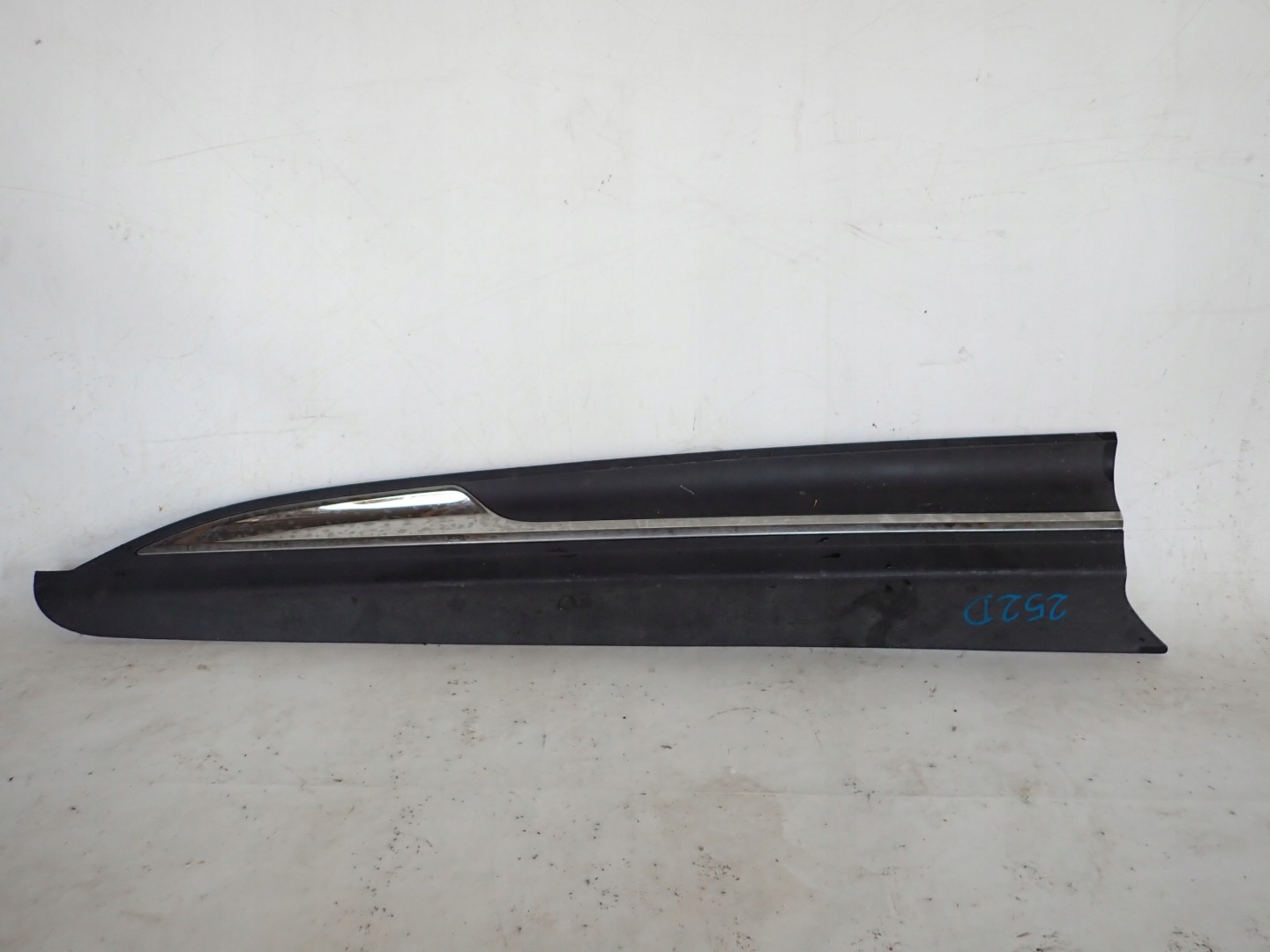 RENAULT SCENIC IV 4 moulding door left front cap CHROM