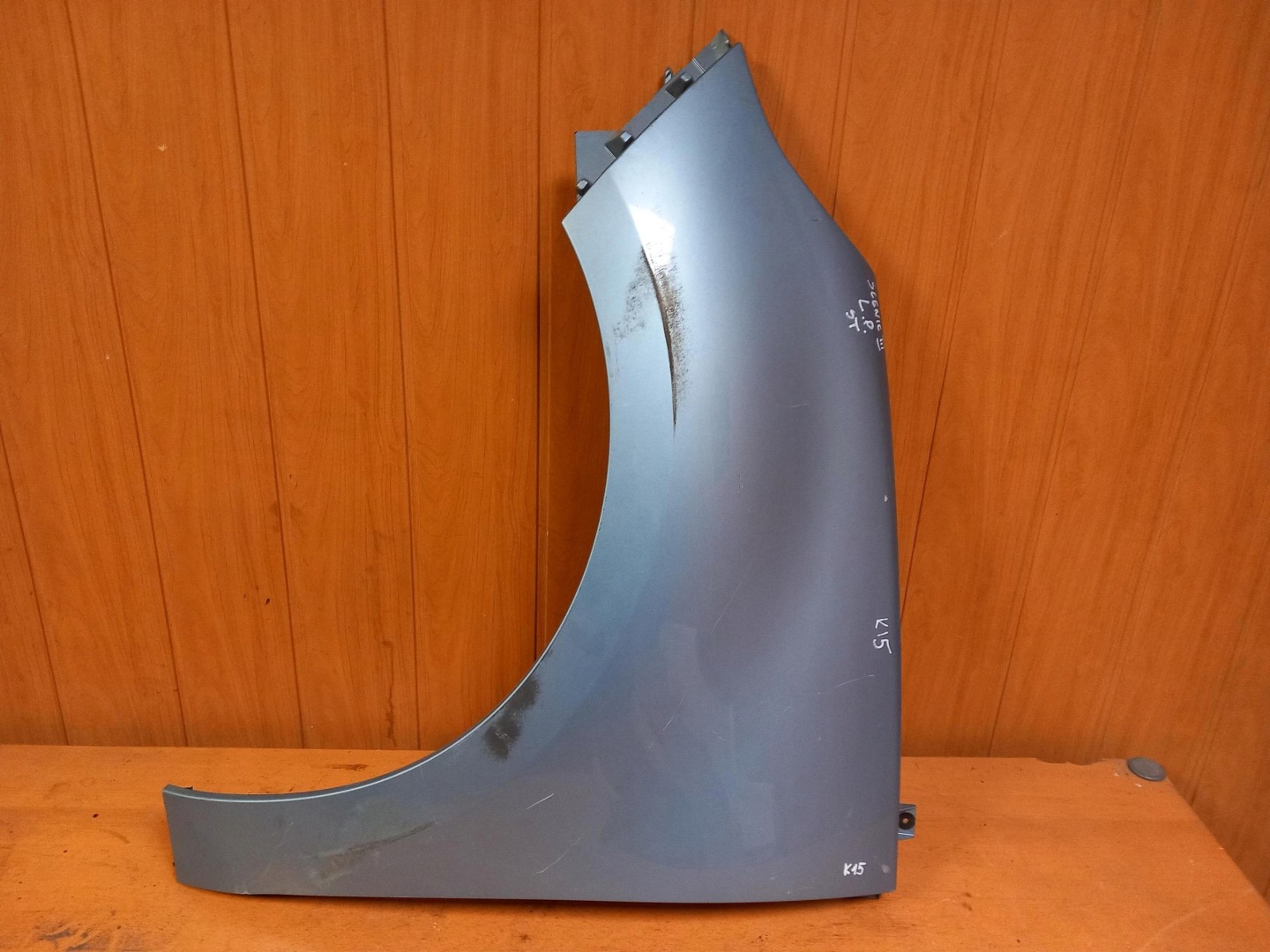 blatník levý předek RENAULT SCENIC III 08-16