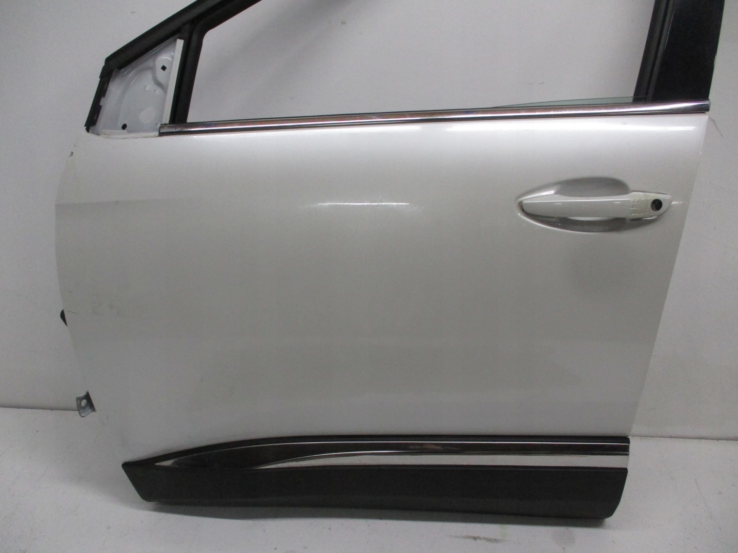 door left front PEUGEOT 3008 II 22R