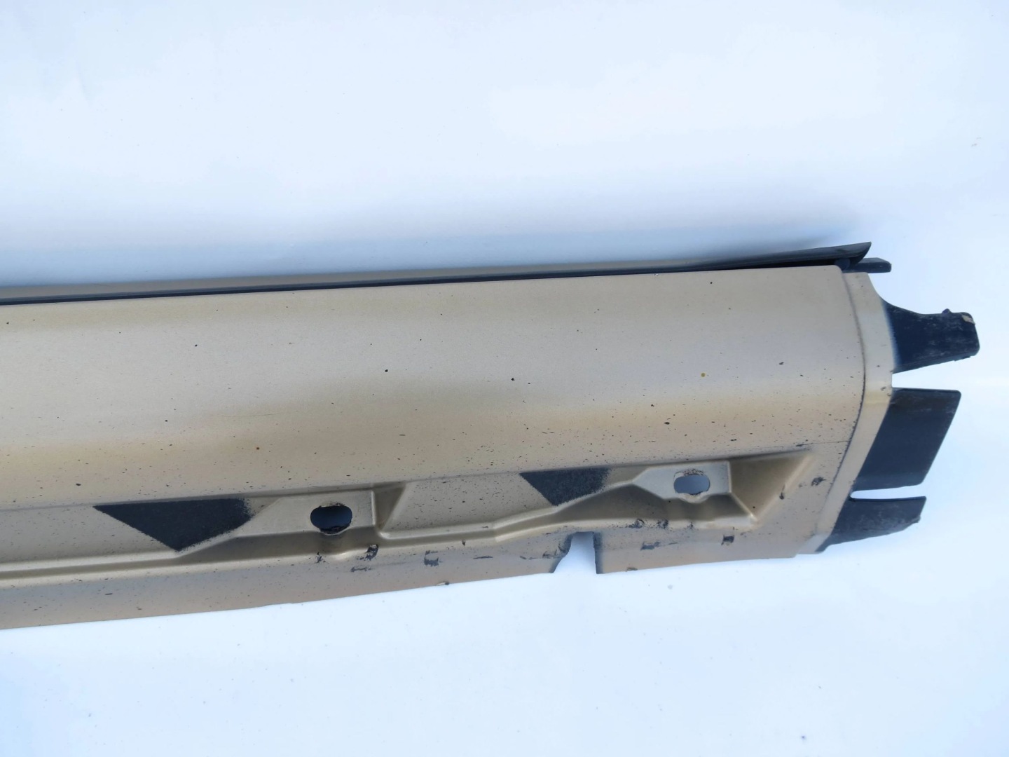 threshold right VOLVO S60 30744337 MAT GOLD 489