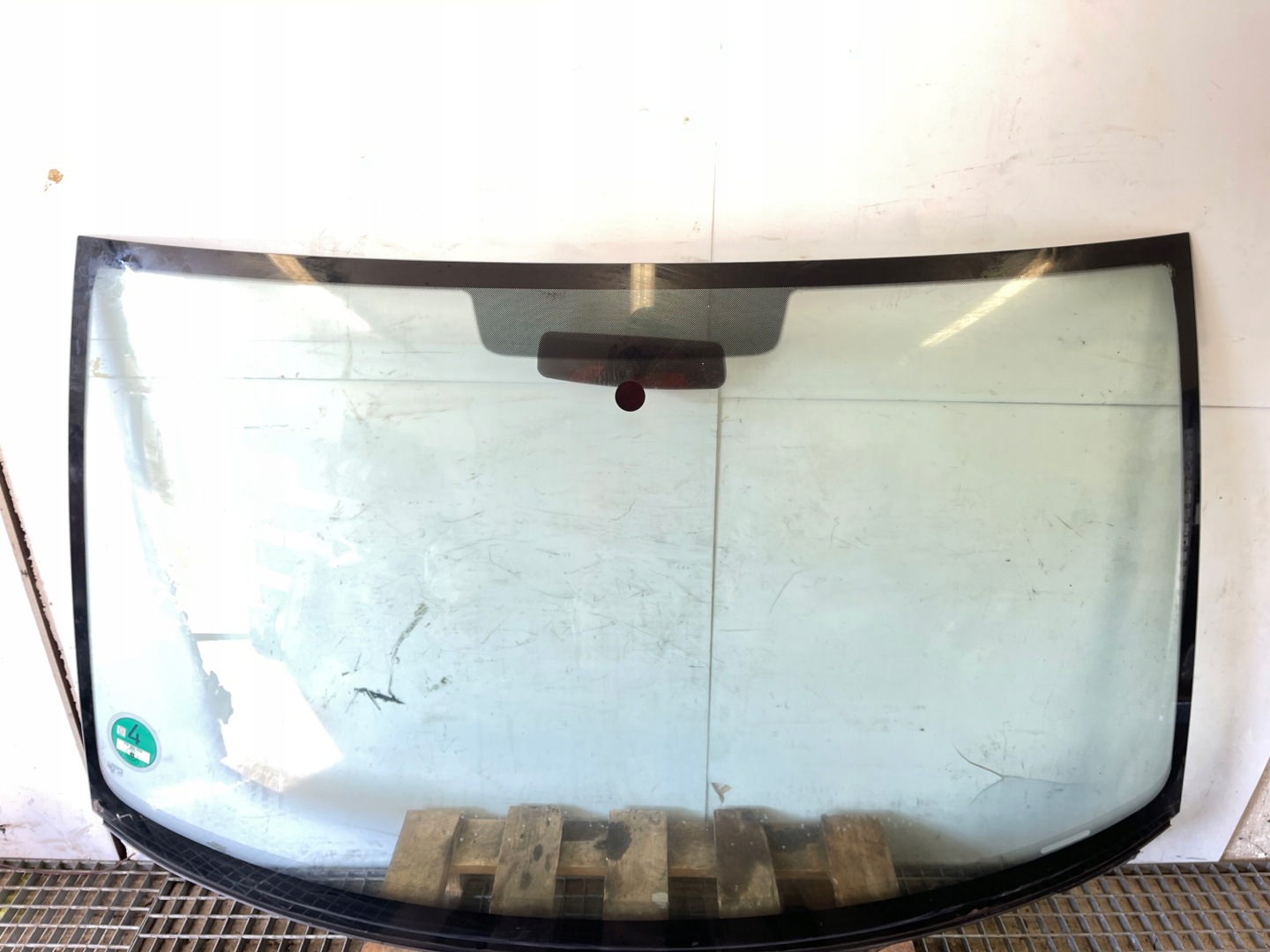 window iron front VW TRANSPORTER T6