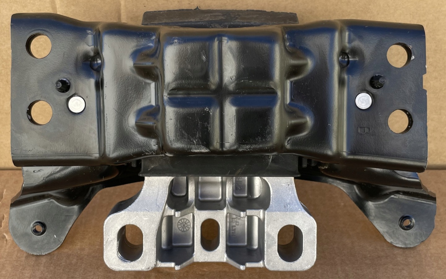 gearbox mount 5Q0199555BG VW SKODA as new