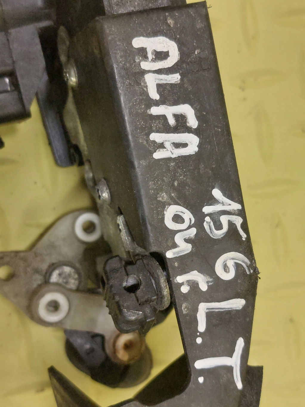 ALFA ROMEO 156 sedan lock door left rear part