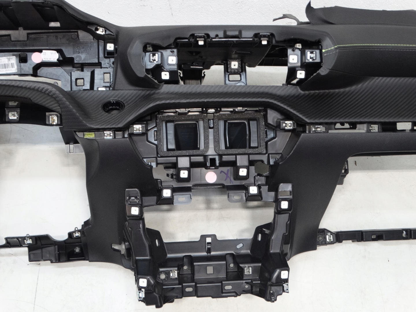 dashboard instrument panel cockpit console PEUGEOT 2008 II LIFT 24R. 2326484X