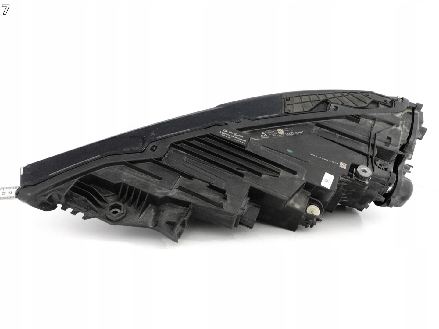 AUDI Q8 SQ8 4M8 18-23 light MATRIX FULL LED right front EUROPA