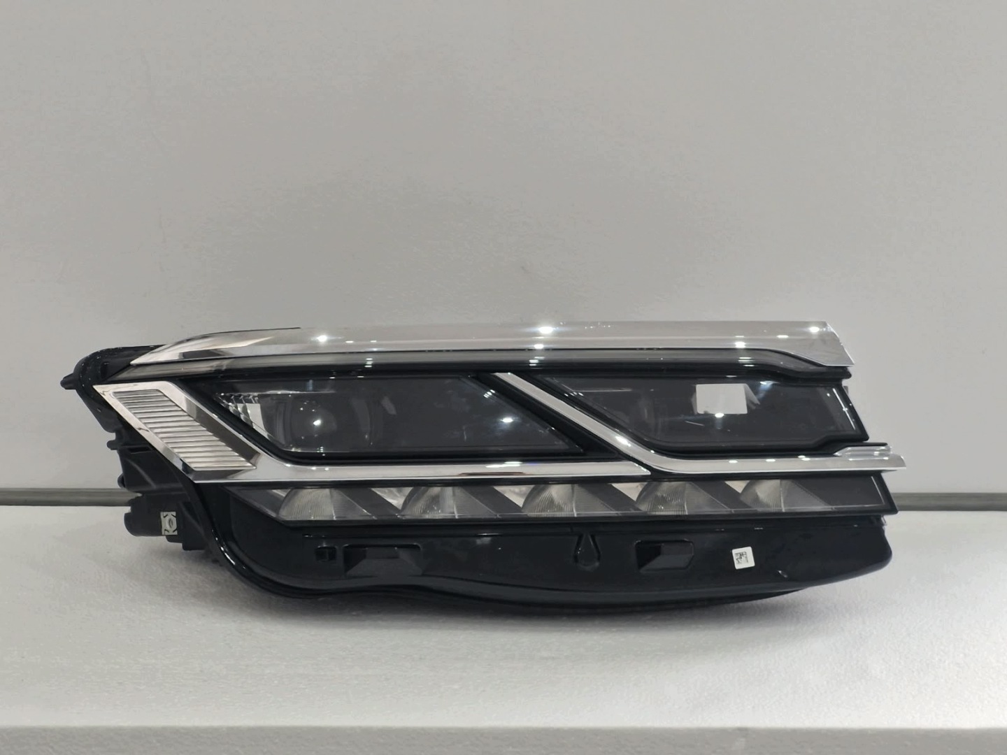 feu droit VW Touareg 761 FULL LED