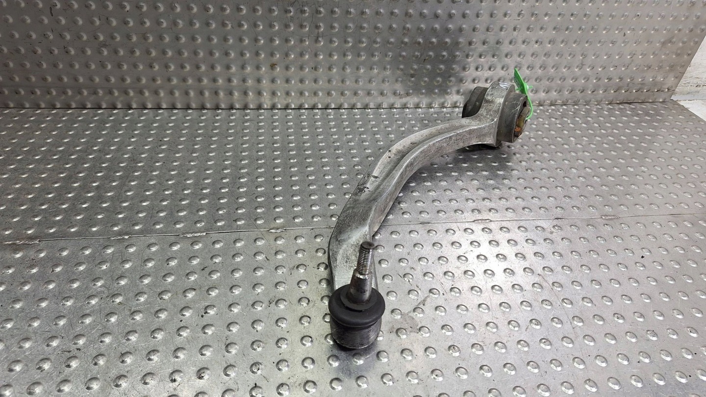 arm left front lower BANAN 4D0407695J VW PASSAT B5 AUDI A4 B5 A8 D2