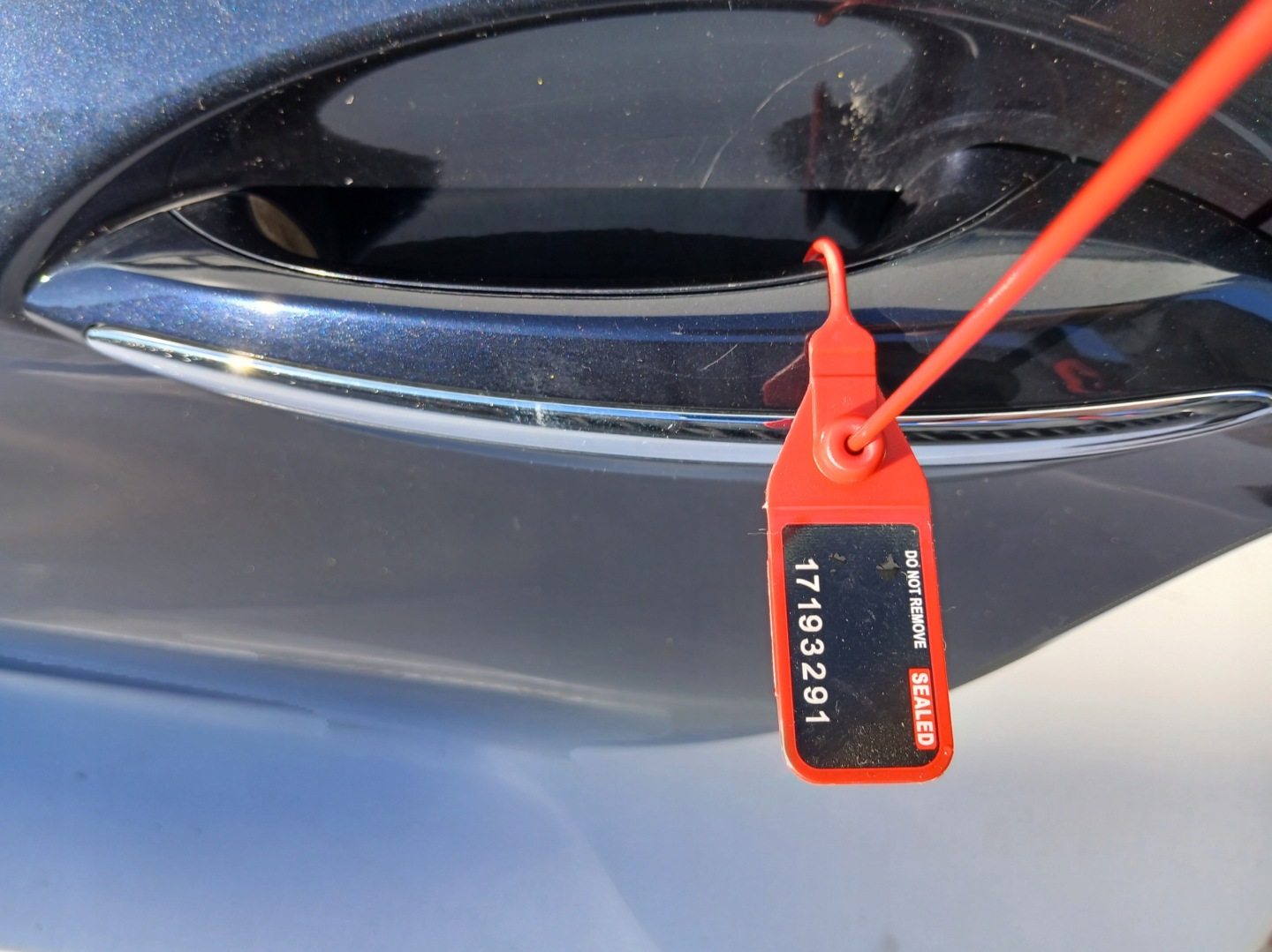 door left rear. BMW F11 416 CARBONSCHWARZ