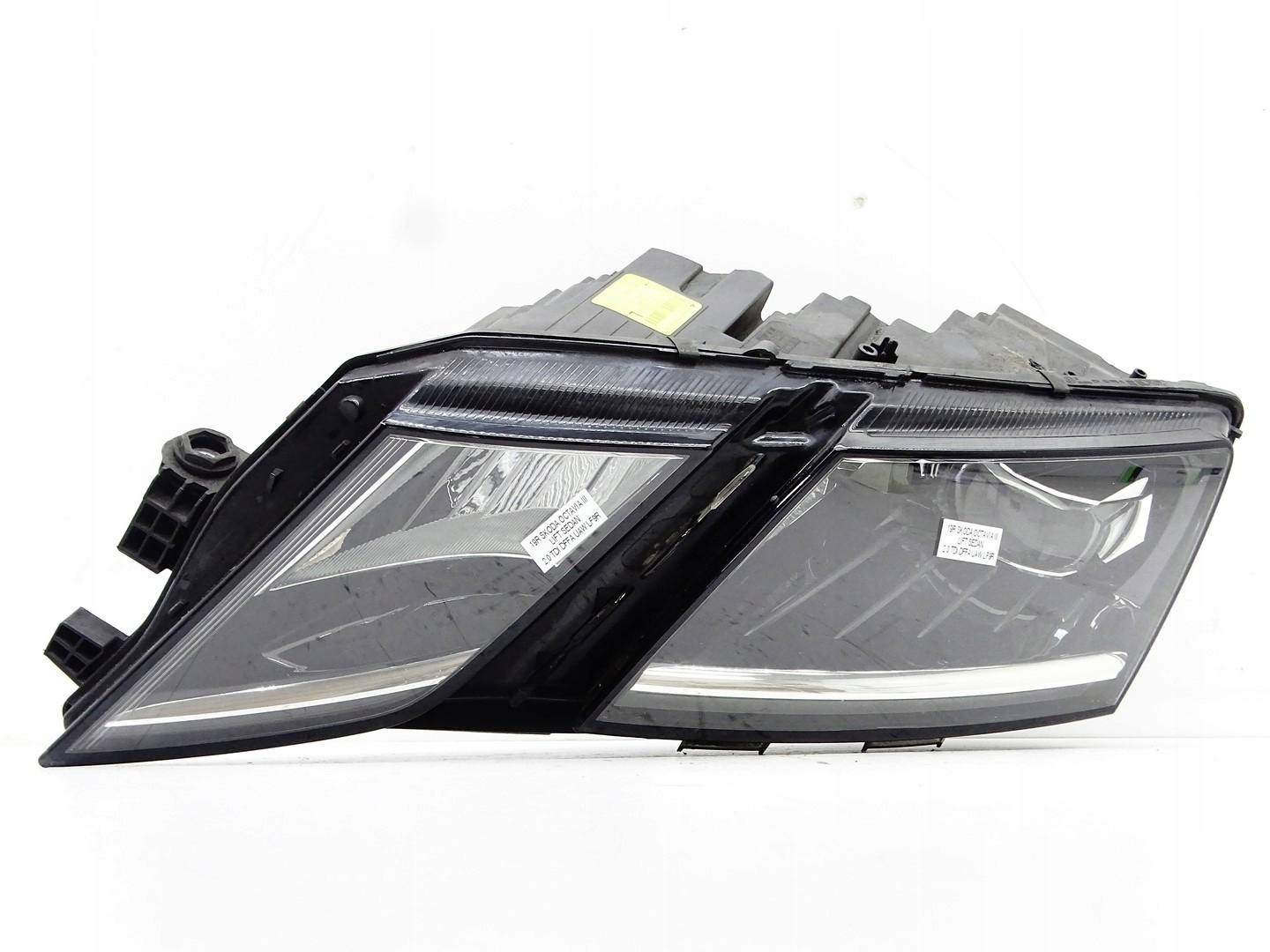 REFLEKTOR light left front left front FULL LED SKODA OCTAVIA III LIFT