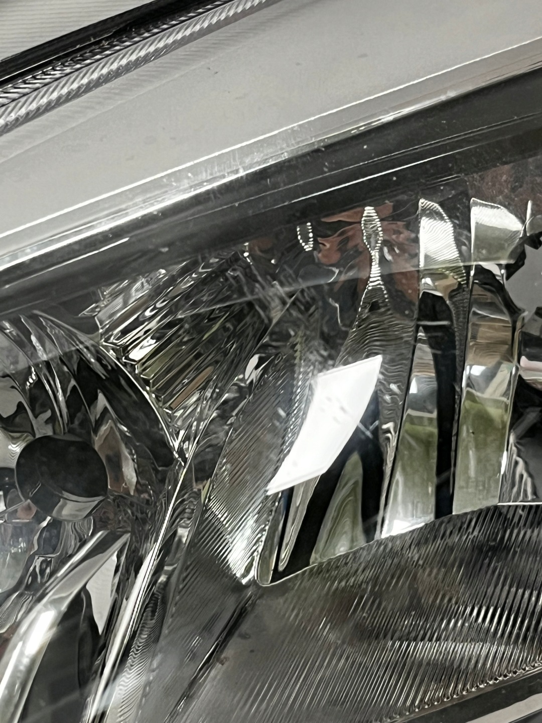 FORD FIESTA MK8 REFLEKTOR left light original