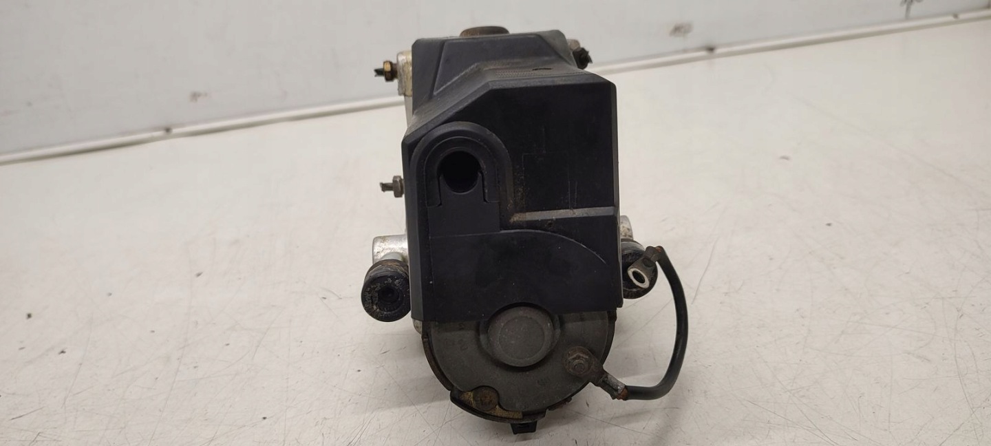 Pompa ABS Mercedes W124 2,2b