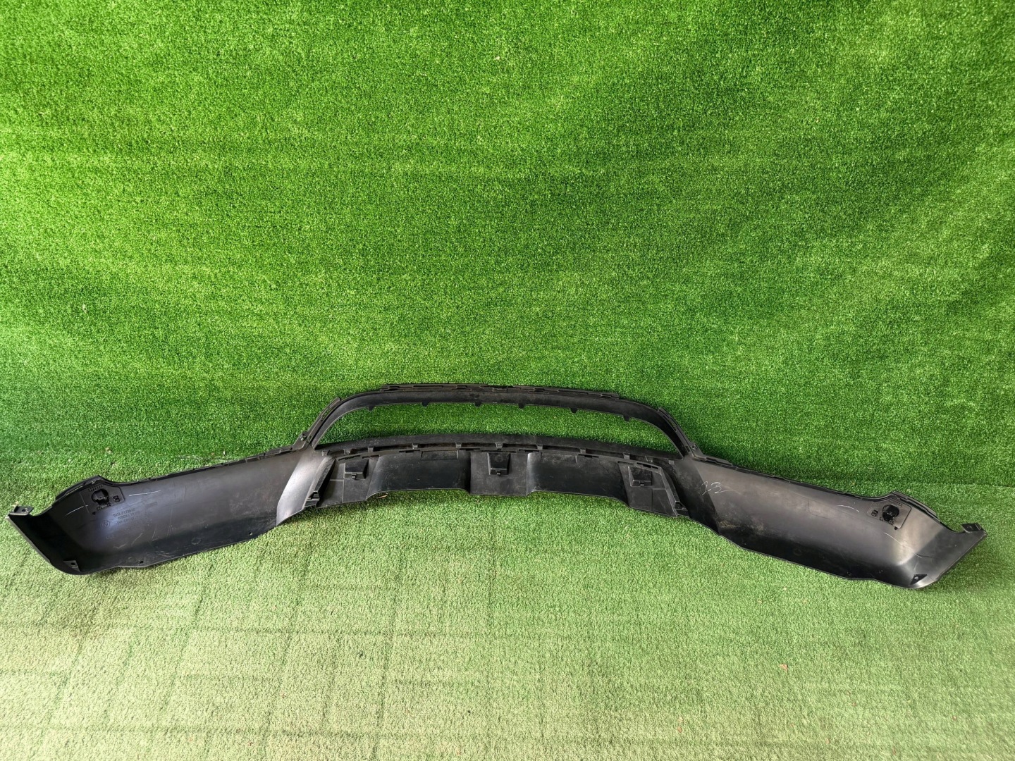 BMW X6 E71 SPOILER der Stoßstange vorne 51117179848