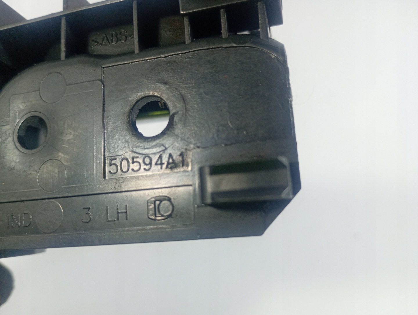 Toyota Avensis T25 03-09 handle inner left front OE 50594A1