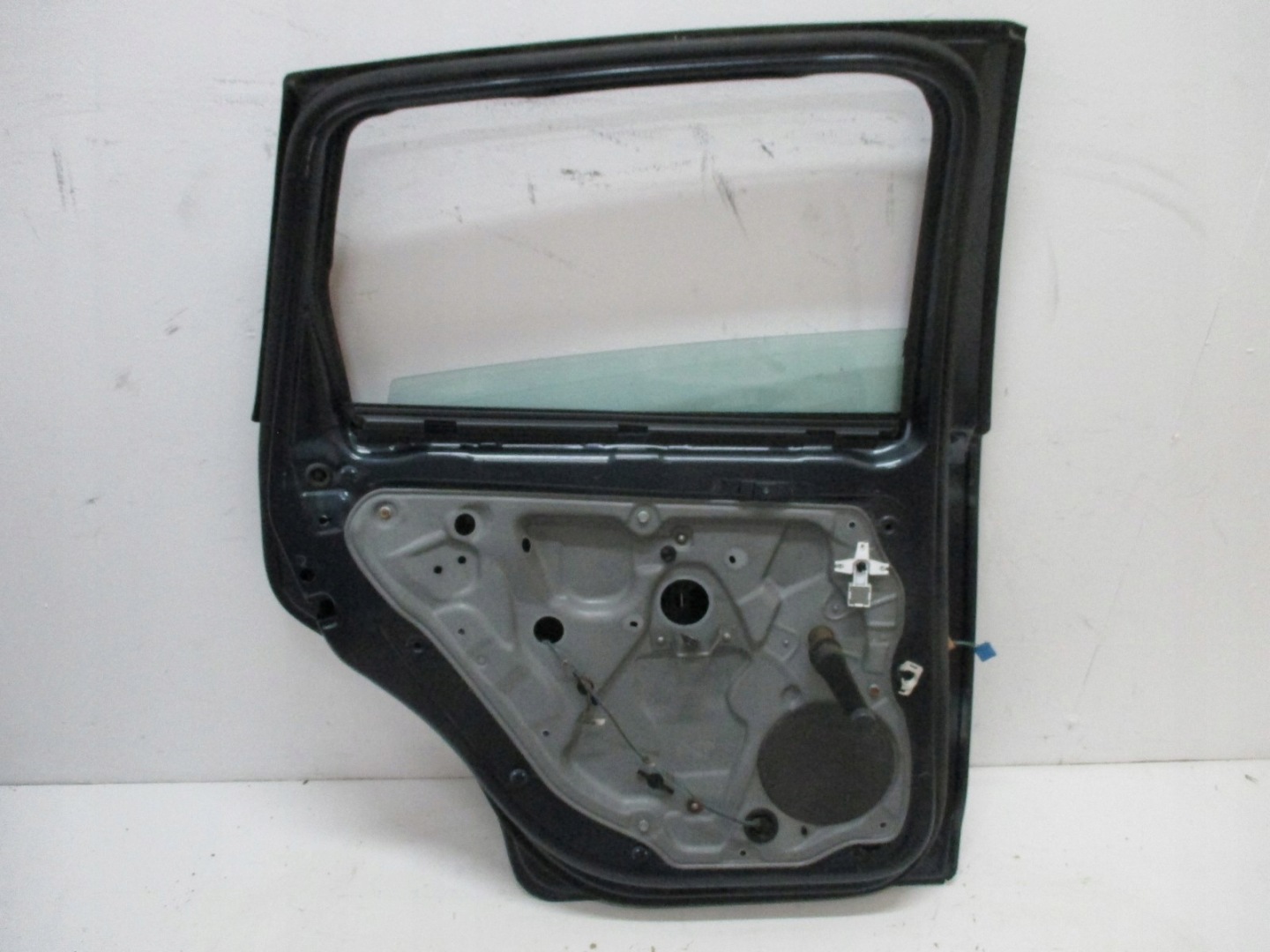 door left rear. VW POLO 6Q0 06R
